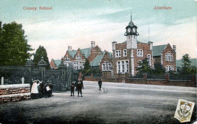 1908 park gates and school