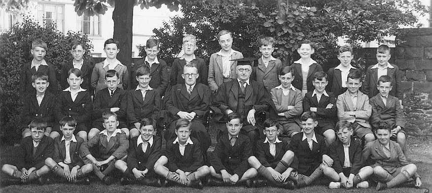 T.R. James&rsquo; Class in 1939