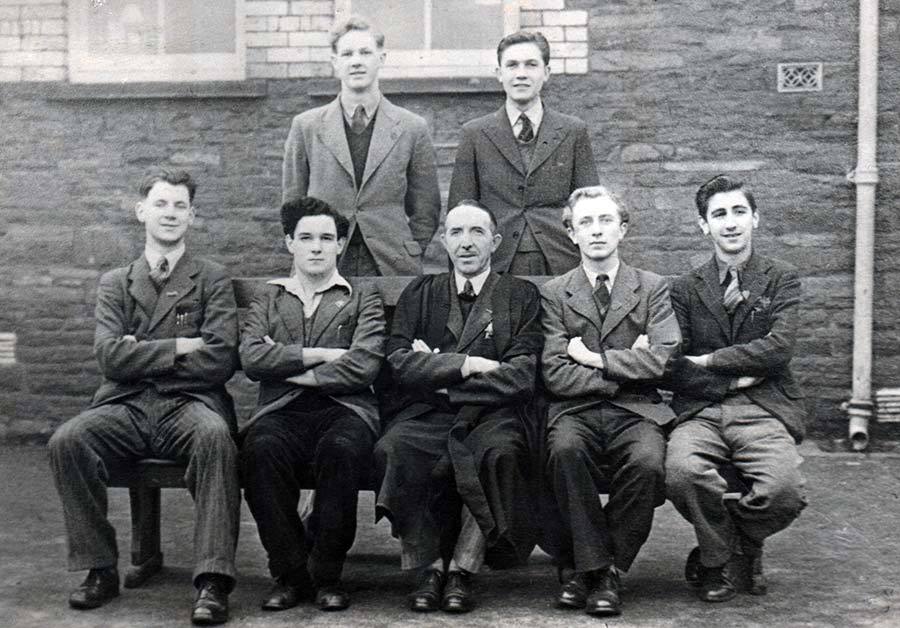 Form 6A Latin 1946-47