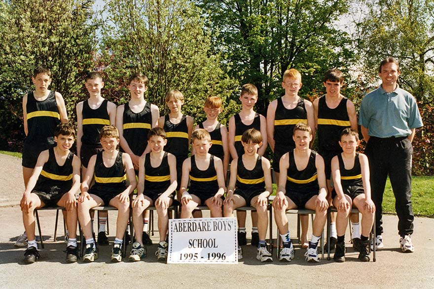 Junior Athletics Team, 1995-96