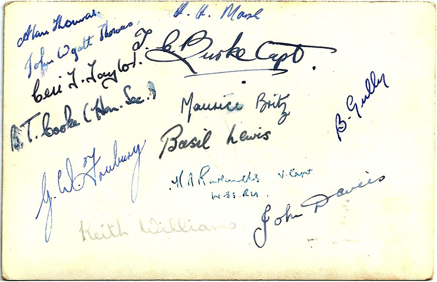 Rugby XV 1954-55 signatures