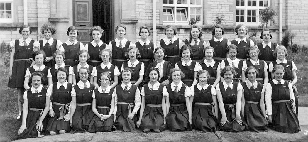 Miss D J C Rees class 1935